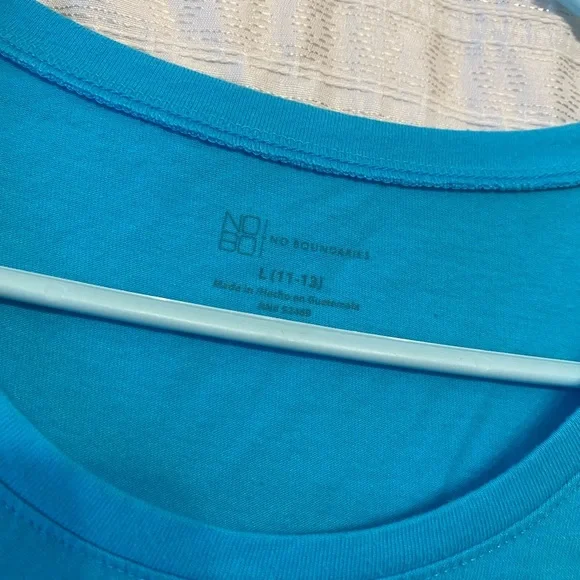 NO BOUNDARIES Large Light Blue Short Sleeve Top - Picture 2 of 2